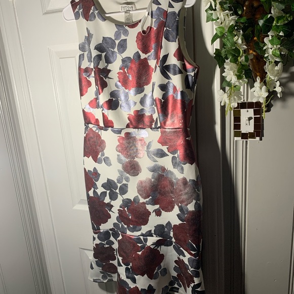 Colorful flower dress - Picture 3 of 3